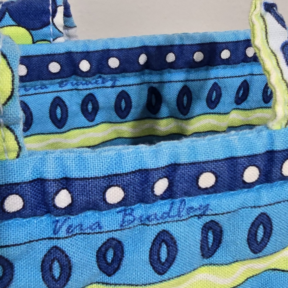 Limited Edition Vera Bradley Flower Power Bag - Picture 5 of 9